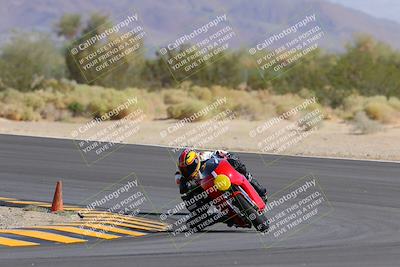 media/Oct-08-2022-SoCal Trackdays (Sat) [[1fc3beec89]]/Turn 10 (945am)/